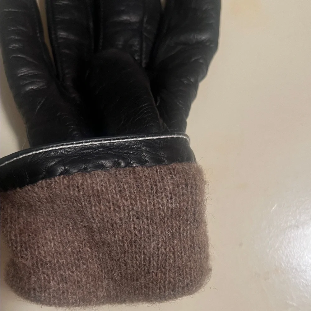 Black Leather Women’s Gloves with cashmere/wool lining